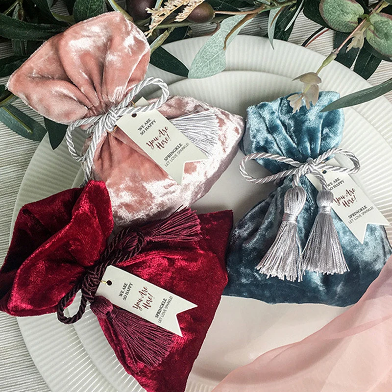 (50 шт./лот) роскошная розовая Синяя бархатная сумка с кисточкой для дня рождения