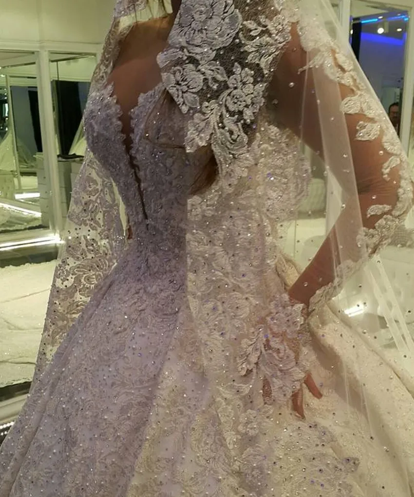 

Luxurious Vestido De Noiva Muslim Wedding Dresses Ball Gown Long Sleeves Lace Beaded Boho Dubai Arabic Wedding Gown Bridal