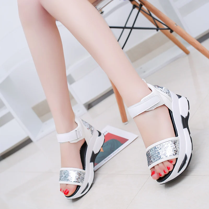 2018 летние блестящие женские сандалии шлепанцы с блестками пляжные золотистые и