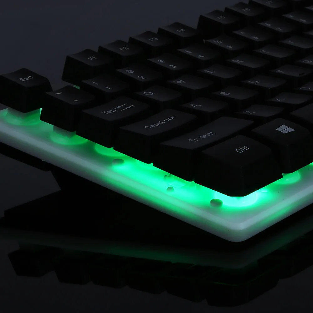 Проводная USB клавиатура VOBERRY светодиодная разноцветная игровая с подсветкой 104