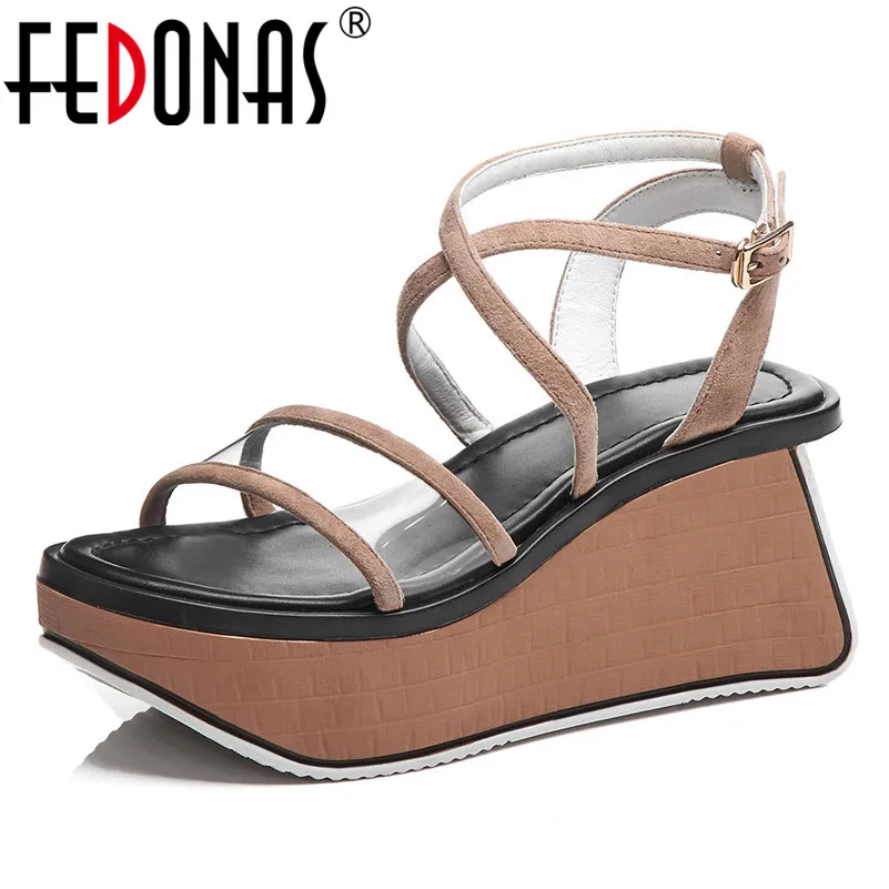 Женские замшевые сандалии FEDONAS черные туфли на танкетке вечерние лето 2019 | Обувь