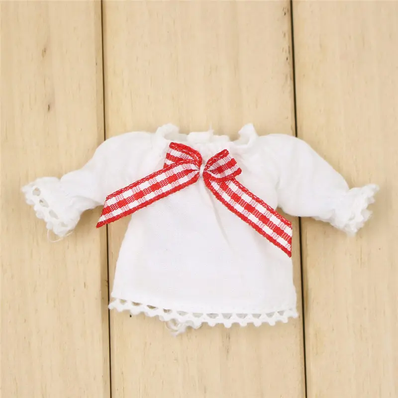 like the picture Наряды для Middie Blyth doll, рубашка с короткими рукавами и короткие штаны, бандана для волос, носки, костюм для BJD 20 см - Цвет: like the picture