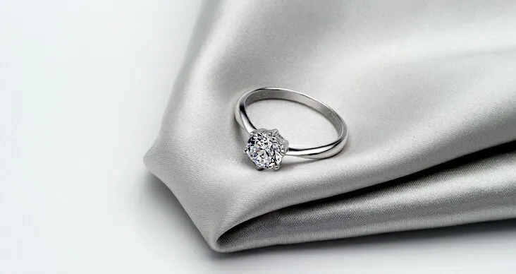 Высококачественные блестящие женские кольца с фианитом посеребренные свадебные