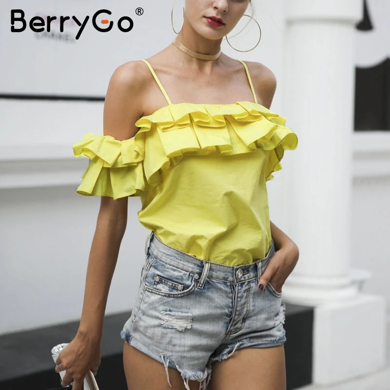 Женский желтый короткий топ BerryGo элегантный без рукавов с открытой спиной и