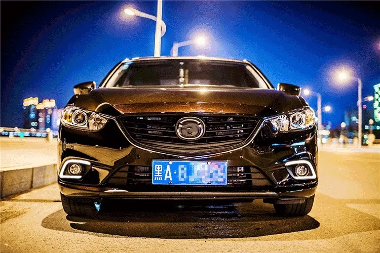 

eOsuns led drl daytime running light for Mazda atenza 2014-2016 with Dynamic moving yellow turn signal