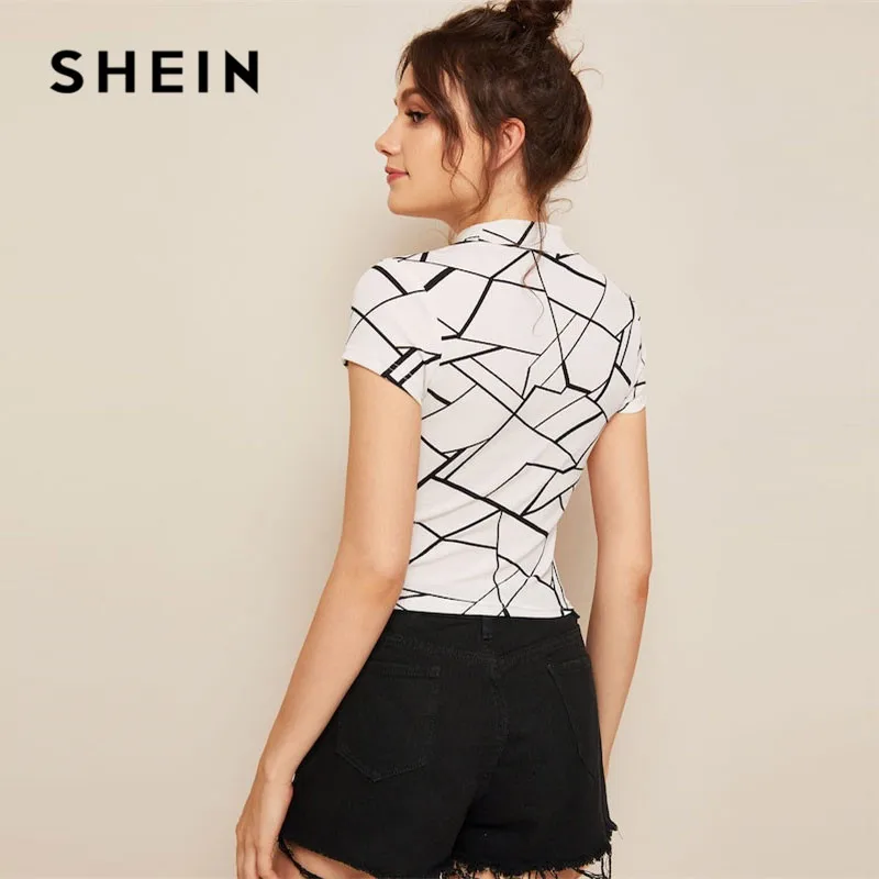 SHEIN Женская Повседневная футболка с геометрическим принтом, короткий рукав, стоячий воротник, летняя Приталенная футболка, короткий топ,, женские топы