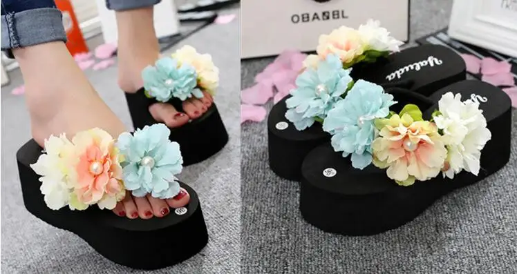 Новинка Красивые летние женские шлепанцы из Южной Кореи с рисунком Микки и Минни