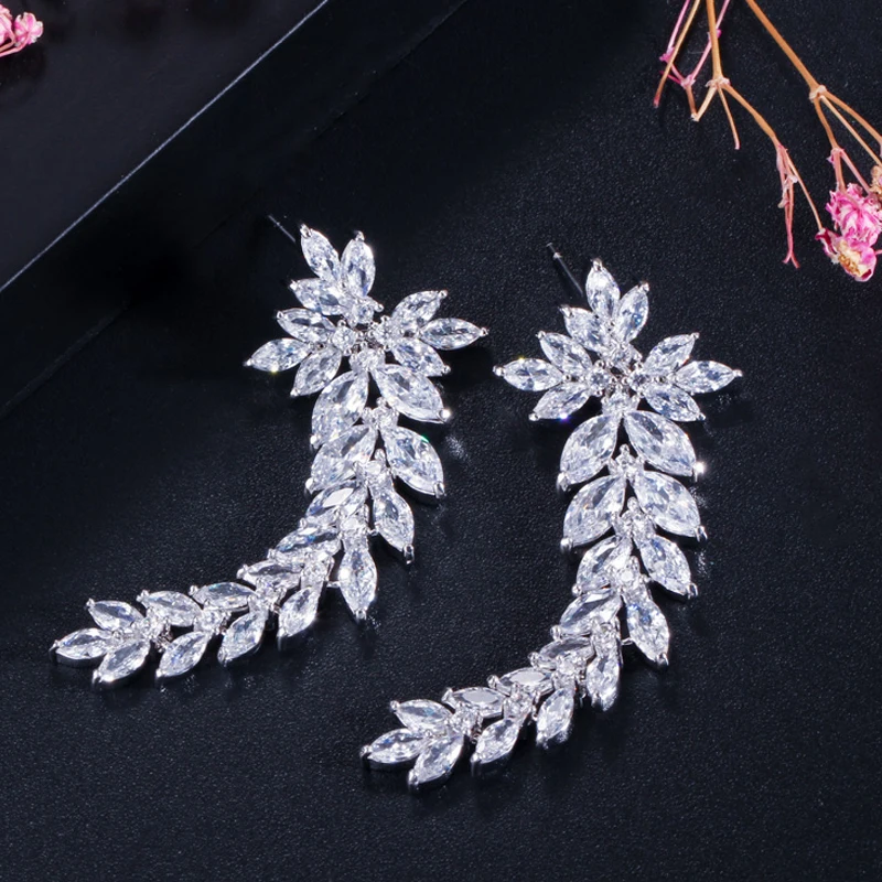 

BeaQueen Shiny Cubic Zirconia Crystal Long Hanging Drop Leaf Earrings for Women Bridal Wedding Jewelry Accessories Gift E271