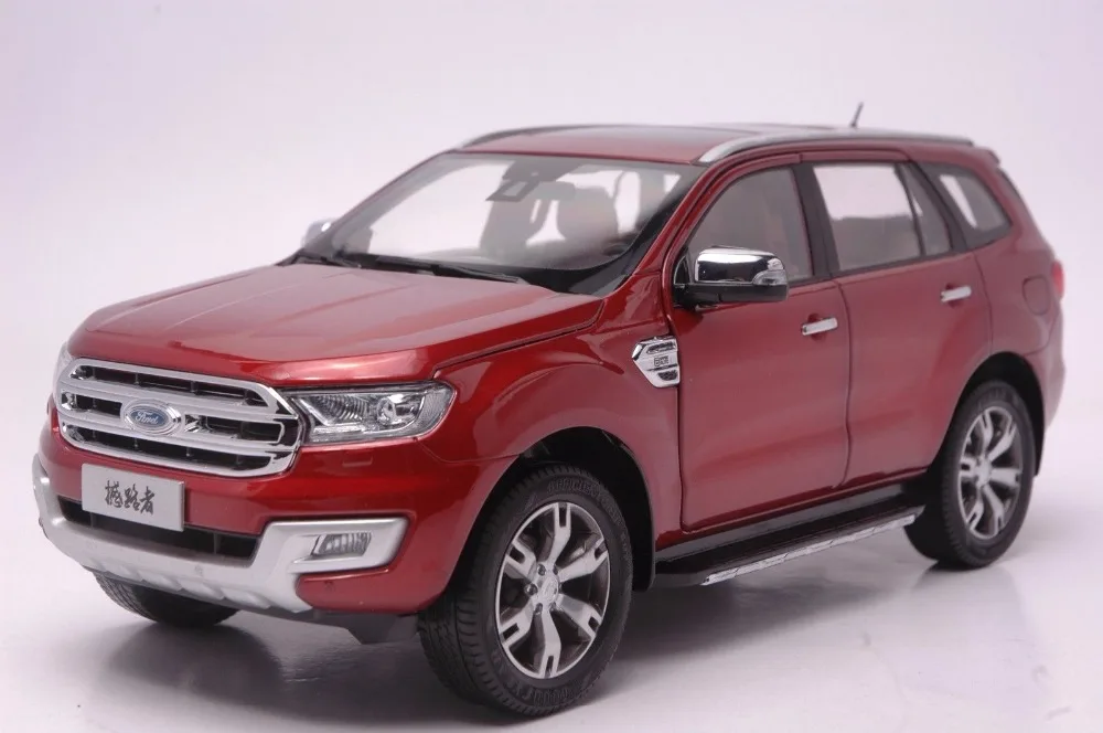1:18 литая модель для Ford Everest Красного внедорожника игрушечный автомобиль из