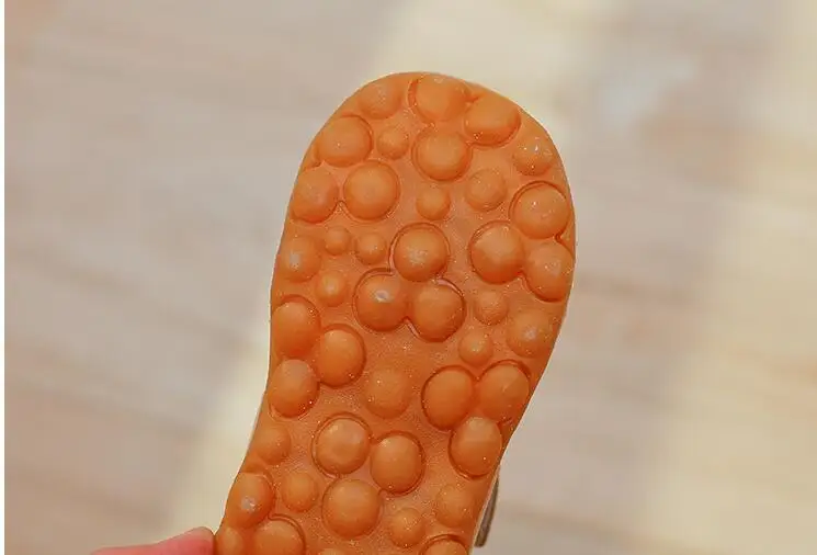 Новинка 2019 года летние детские сандалии для девочек с цветочным рисунком Мягкая