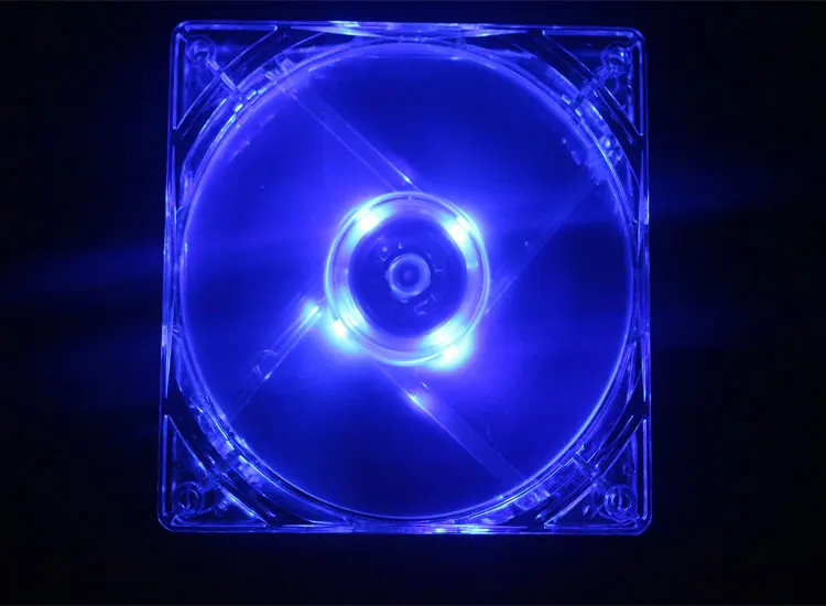 Высококачественный Компьютерный Вентилятор для ПК 12 см с 4 светодиодами 8025 8