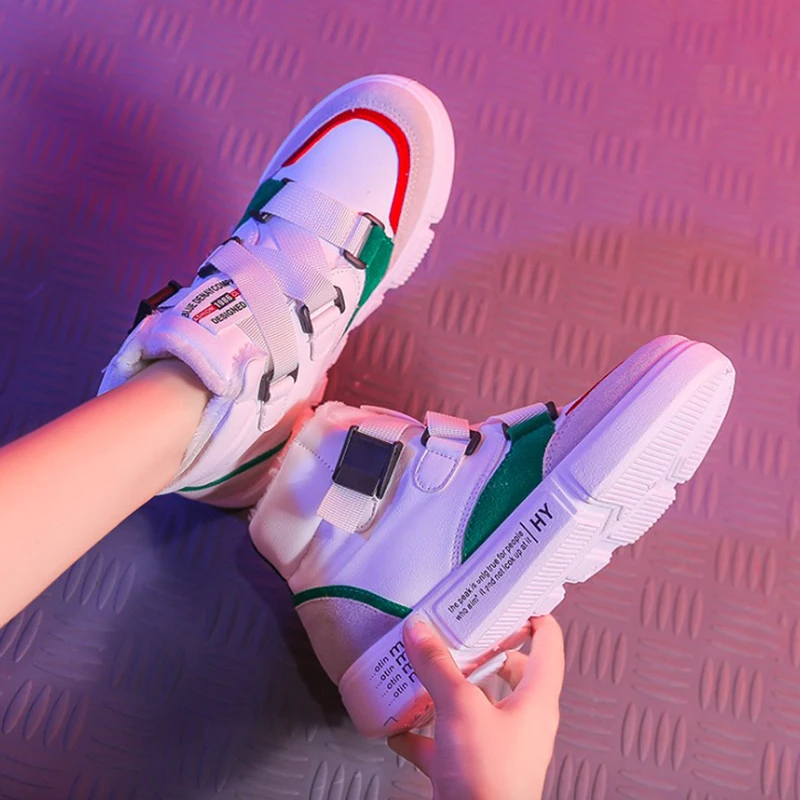 Женские сникерсы Новая модная женская повседневная обувь из искусственной кожи