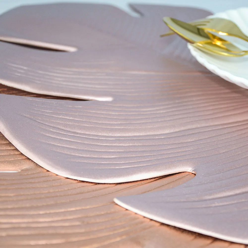Creative PVC Placemat Simulation Plant Palm Leaf Table Mat Pink Gold Heat Insulation Waterproof Pad Home Christmas Decoration