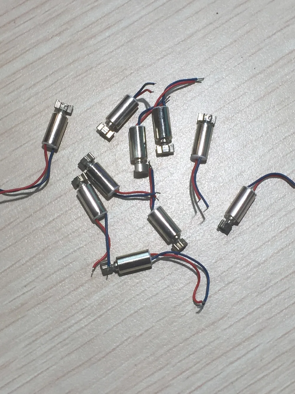3 шт./лот DC1.5 2.5V 408 мини Электрический мотор вибратор с постоянным током аксессуары