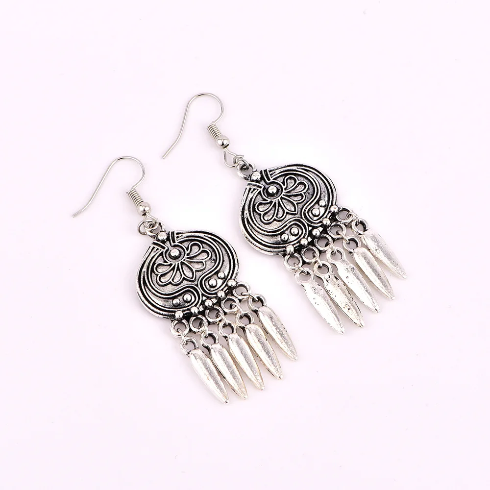 2 Pcs/Set Feather Pendant Bohemian Fringed 001 Earrings Carved Round Flowers Women Beach Party Jewelery Long Earring | Украшения и