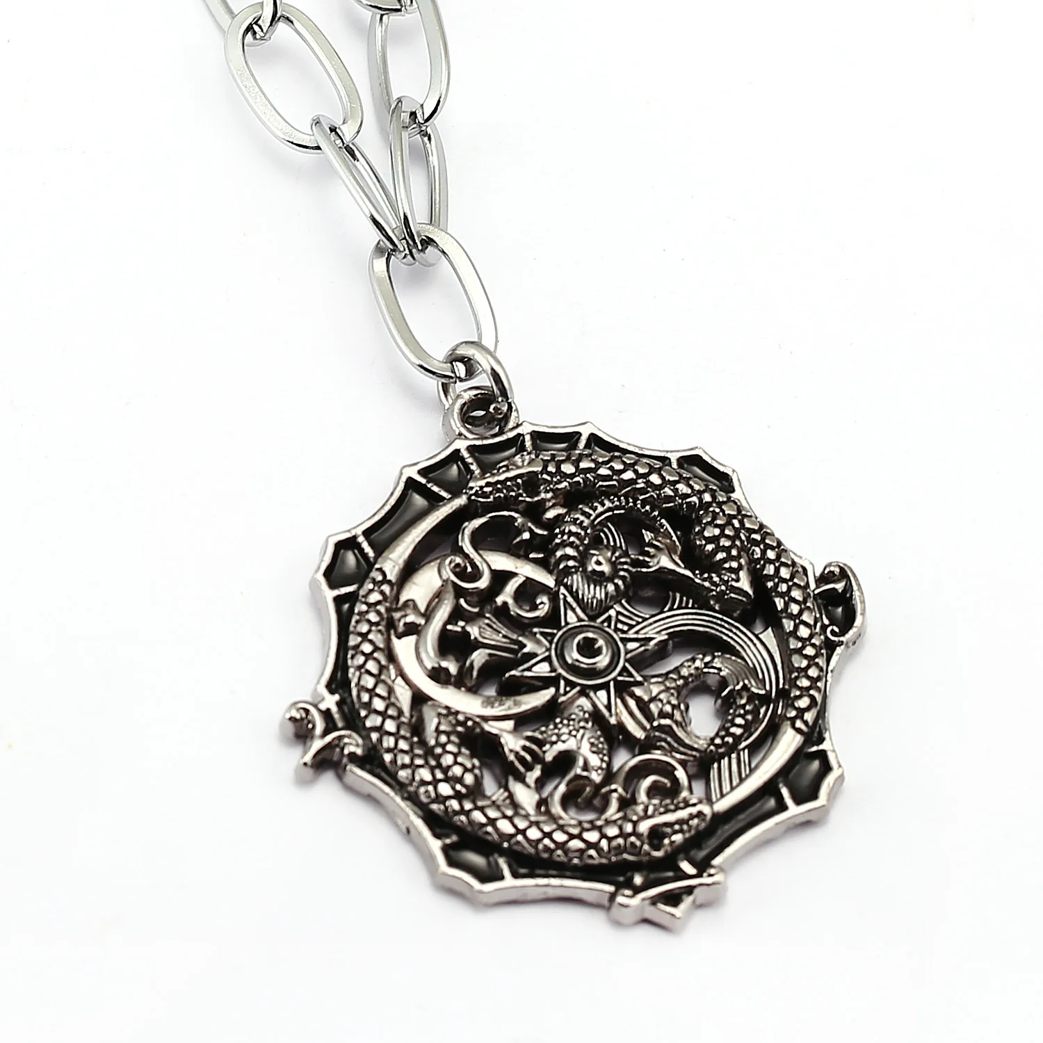 Round Dragon Totem Pendant Black Retro Punk Ethnic Wind Religious Necklace Fashion Long Cotton Rope Chain Hyperbole | Украшения и