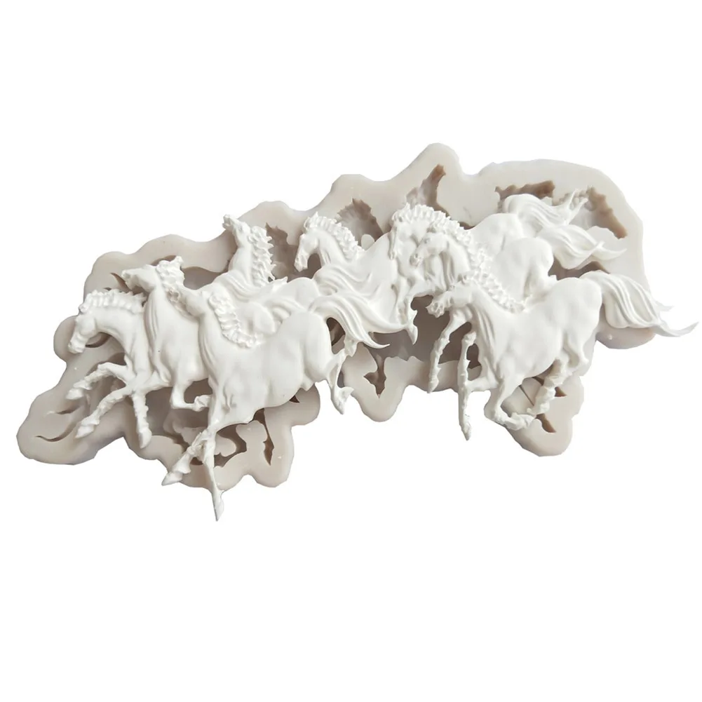 New Fashion Galloping Horses Fondant Mold DIY Cake Maker Silicone Decorating Baking Tool | Дом и сад