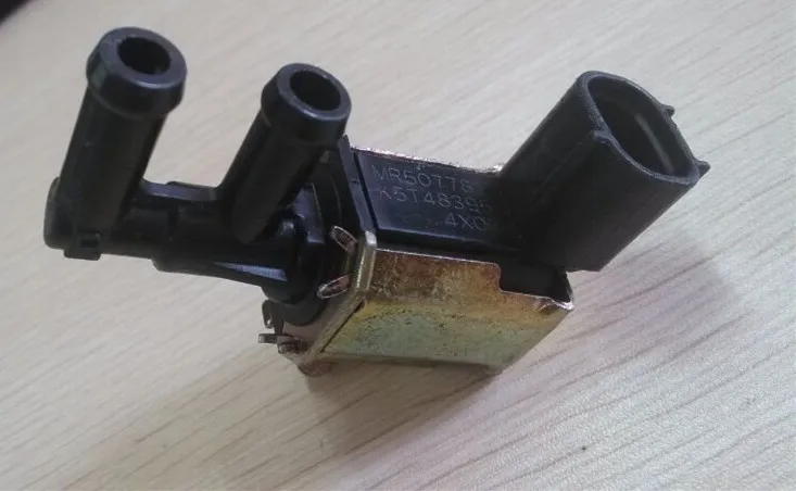 VALVE EMISSION SOLENOID MR560952 for Grandis Lancer Galant MR507781 K5T48395 VSV vacuum valve | Автомобили и мотоциклы