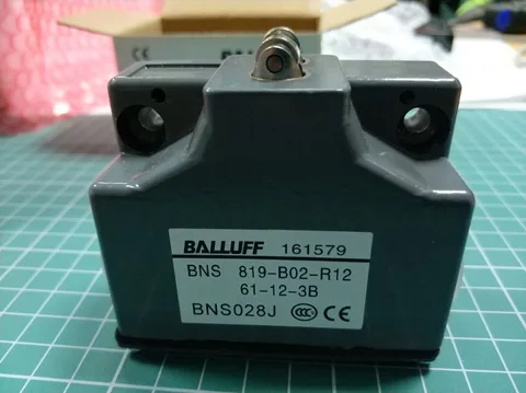 Концевой выключатель BNS 819-B02-R12-61-12-3B Balluff