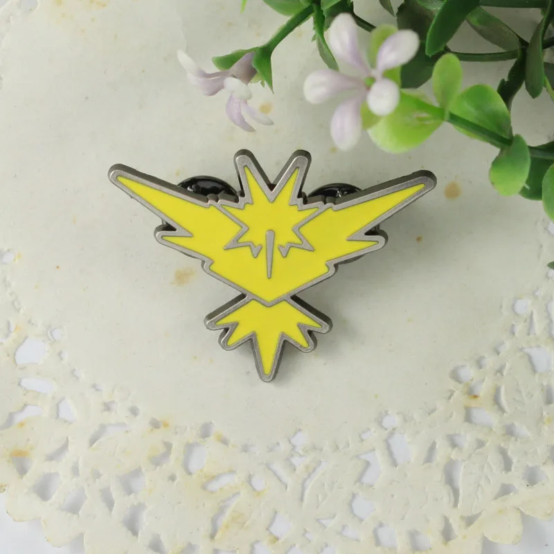 Новинка, брошь Pokemon Go, булавка, игра, аниме, мультфильм, подвеска, команда, доблестный мистический инстинкт, логотип, цепочка из бисера, подарок для женщин и мужчин, фанатов