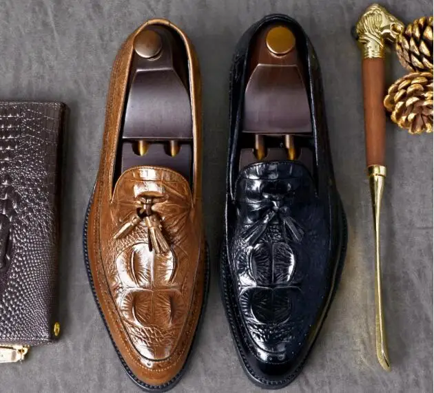

Men formal handmade shoes slip-on Crocodile tassel Bullock carved oxford Genuine leather office Business shoes men size 38-46