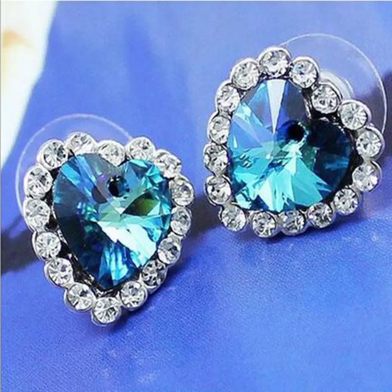 Женские Модные темпераментные элегантные персиковые серьги в форме сердца