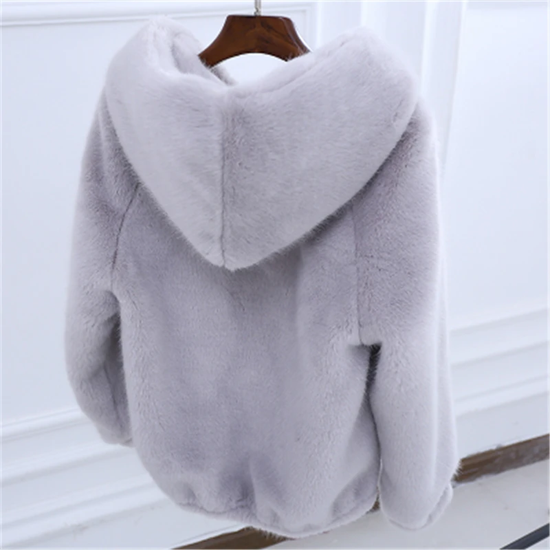 Winter Faux Fur Coat Women's Warm Hooded Fashion Slim Jacket Imitate Fox Fur Coat Outerwear Artificial Women Costumes