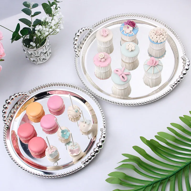 Современный круглый посеребренный сервировочный поднос для парфюмерии десерта