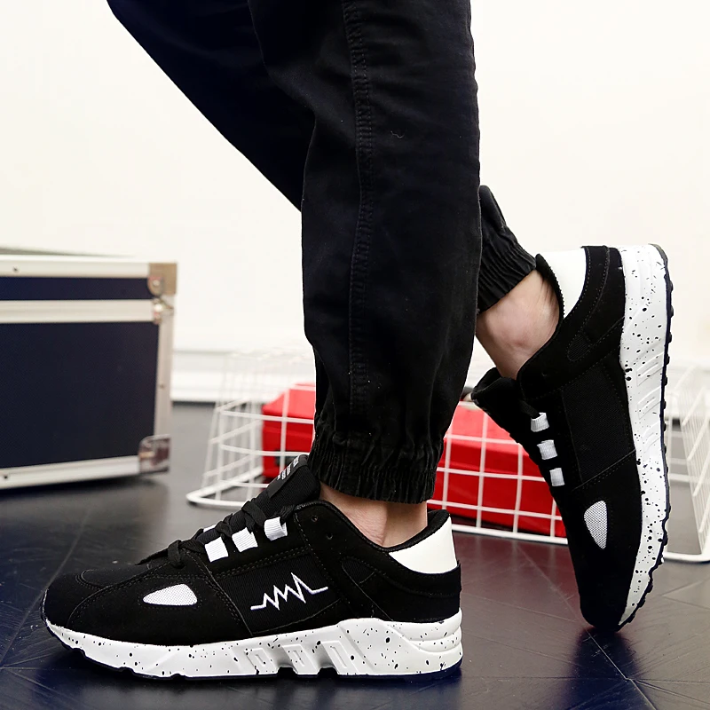 Новинка 2017 года сезон весна осень мужские и женские кроссовки спортивные дышащие