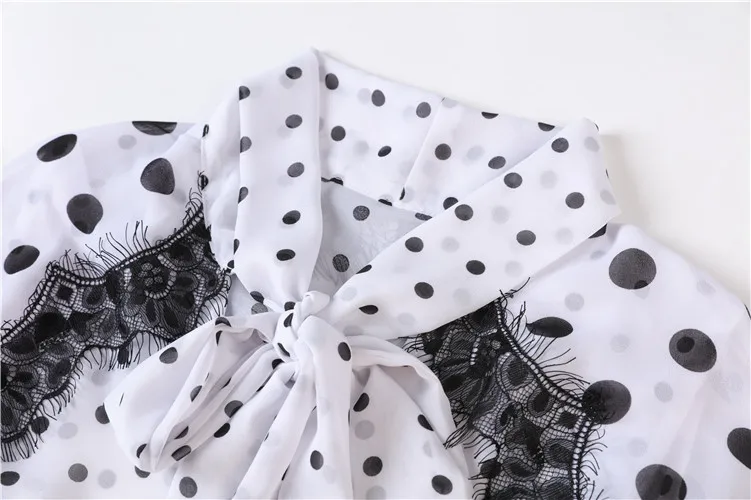 

New 2019 Summer Designer Women Shirts Dots Printed Ruffles Lace Patchwork Ladies India Folk Sexy Hollow Out Sleeves Blouses Tops