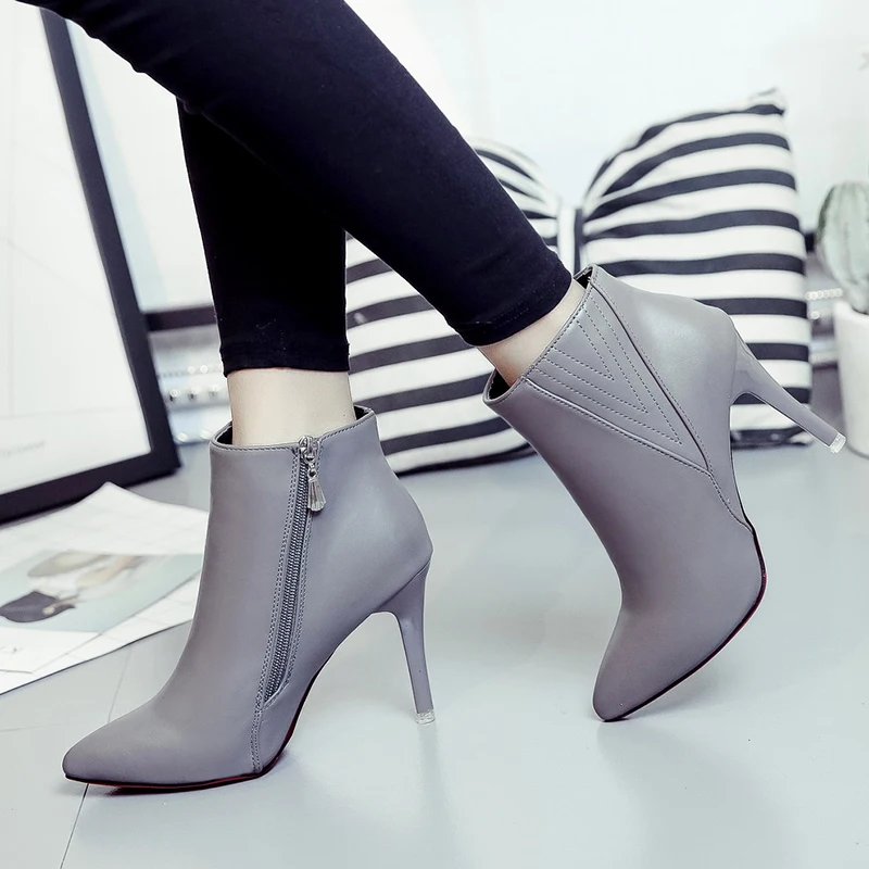 Популярные женские короткие сапоги-трубы больших размеров 34-43 привлекательные