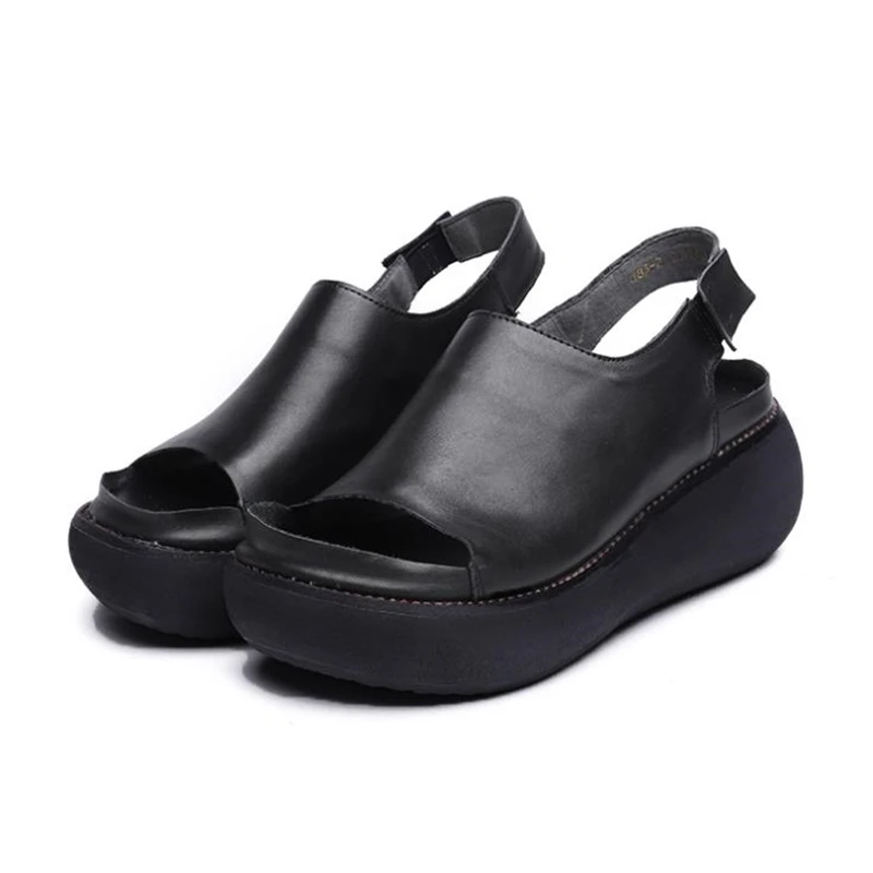 Черный Sandals female summer new thick bottom Handmade genuine leather women sandals flat bottom casual shoes platform sandals - Цвет: Черный