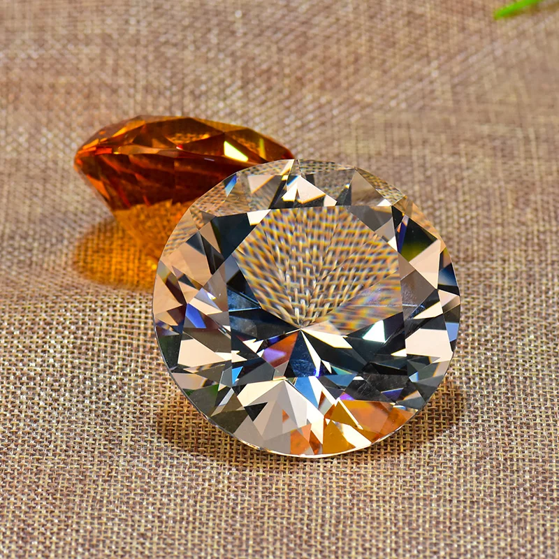 Небольшие украшения 30 мм/40 мм с вырезанной поверхностью Хрустальный бриллиант