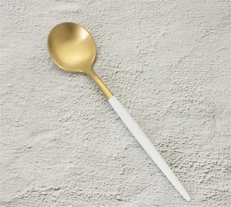 

High quality Dinner Set Western-style Cutlery 304 Stainless Steel Dinnerware Knife Fork Tableware White Gold Cutleries Tableware