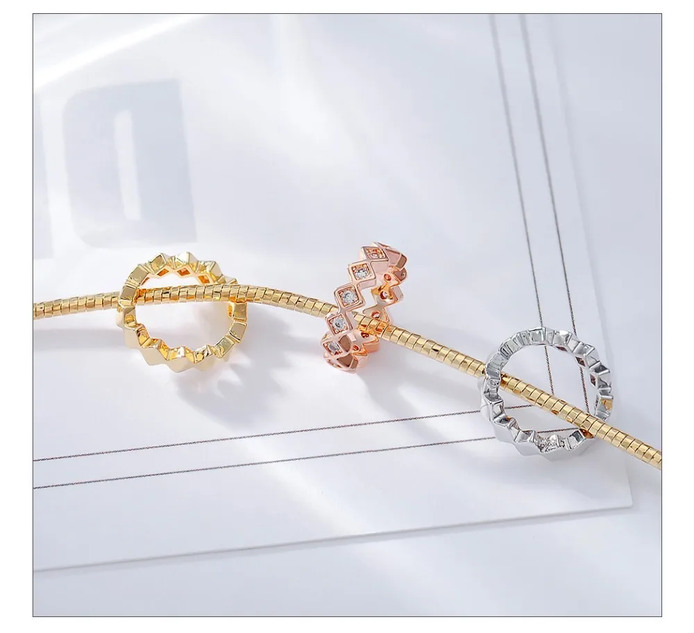 Viennois Light Gold Color Austrian Rhinestone Pendent Necklace For Women Fashion Choker Necklace Party Jewelry