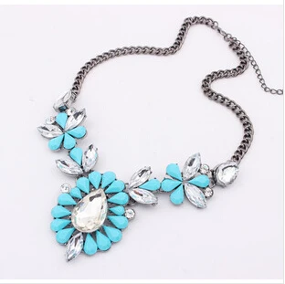 Женская винтажная подвеска ожерелье с подвеской золотая цепочка чокер цветком и