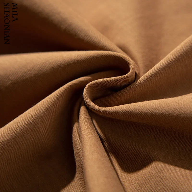 Однотонное платье цвета хаки с карманами и открытыми плечами женское свободное