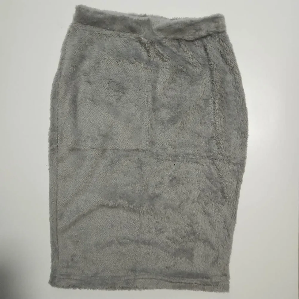 Женский свитер с круглым вырезом на осень и зиму новинка 2018 модный однотонный