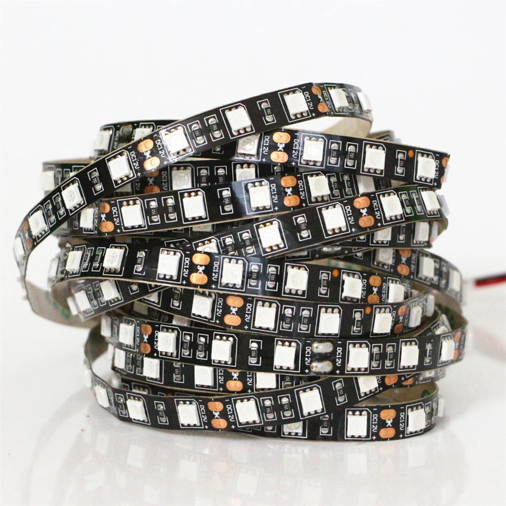 Супер Яркость 5 м DC12V SMD 5050 60 светодиодный s/M ЧЕРНЫЙ печатной платы УФ полосы