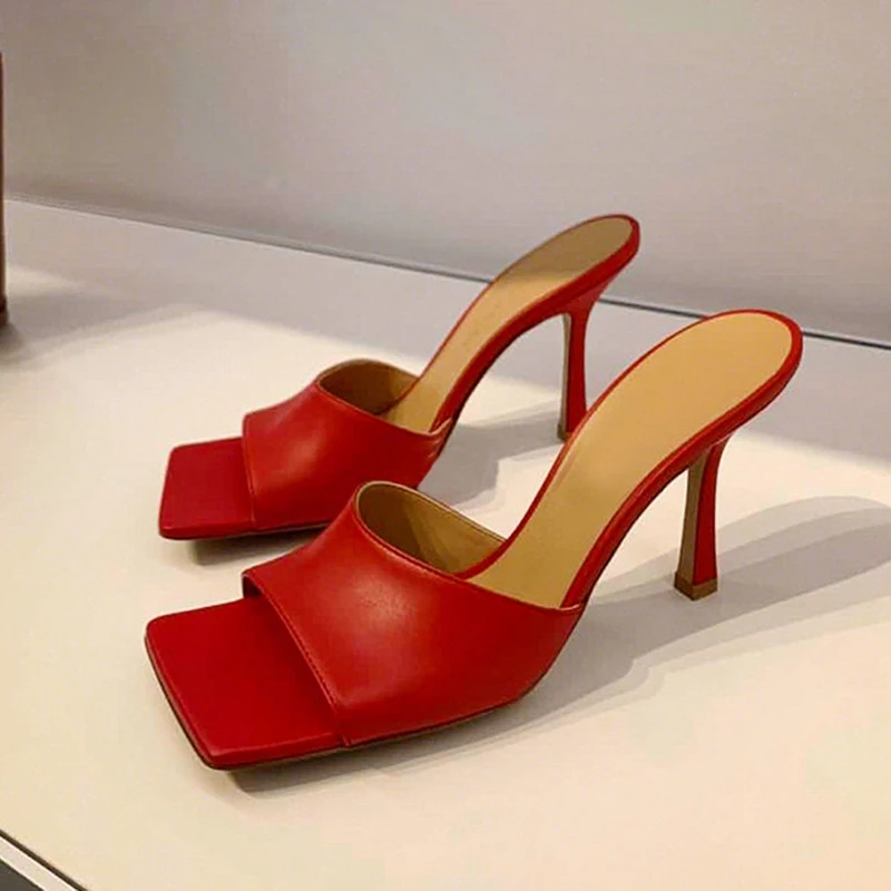 Женские кожаные шлепанцы с открытым носком синие сандалии-гладиаторы на высоком