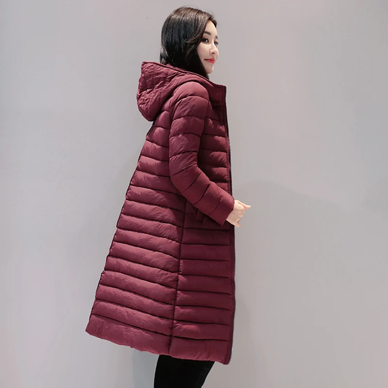 Повседневная женская зимняя длинная куртка с капюшоном хлопковой подкладкой