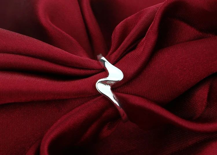 Женское кольцо из серебра 925 пробы серебряное для женщин однотонный дизайн новый