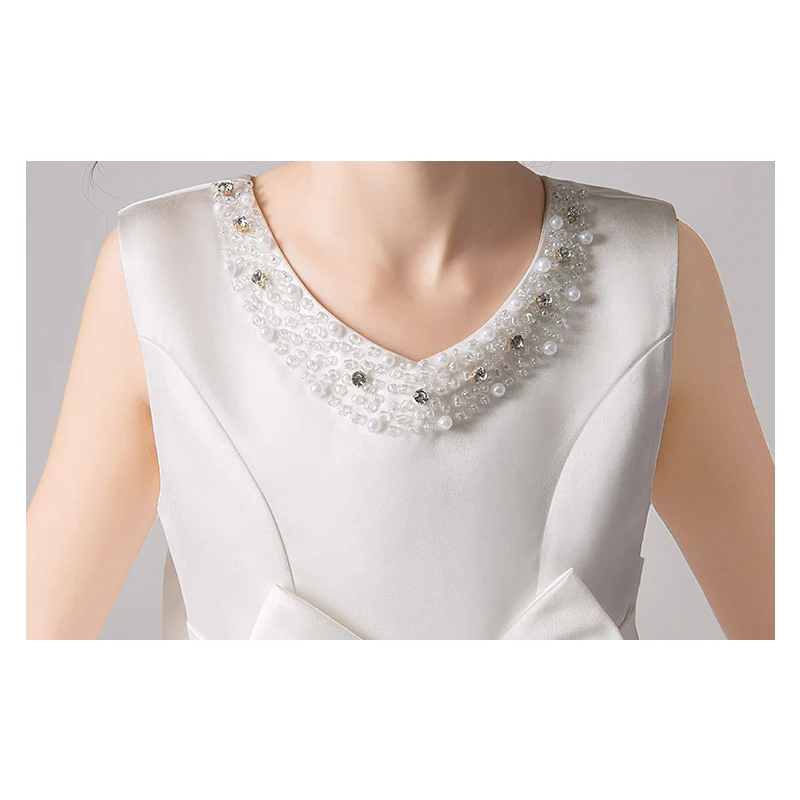 

it's YiiYa Kid Party Dresses for Girls Beeding O-Neck Tank Ball Gown Bow Comunion Dress Pageant Dress for Wedding 2019 BX2806