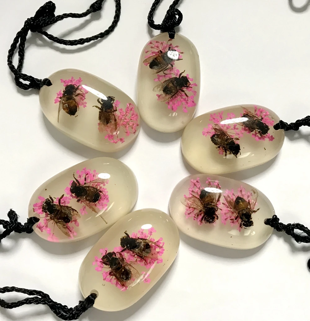 

12 pcs magic lovely bee design fashion pendant