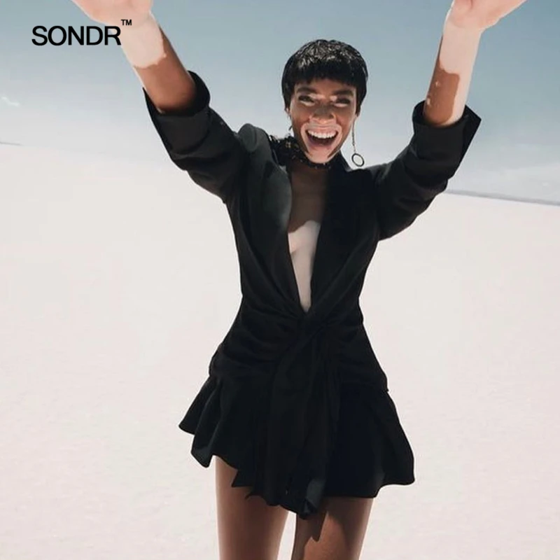 Женское длинное платье с глубоким V образным вырезом в европейском и