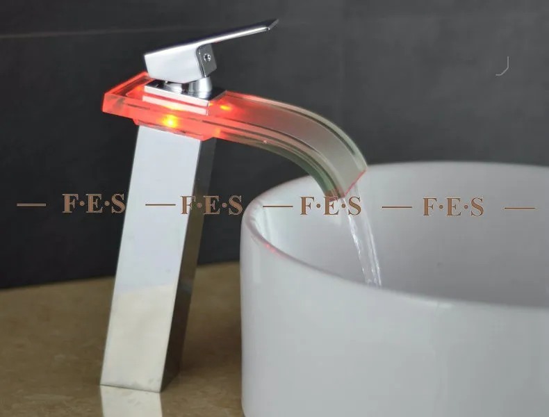 LED кран воды Powered Ванная комната смеситель хром польский латунь и Стекло смесителя Водопад кран горячая холодная кран бассейна коснитесь