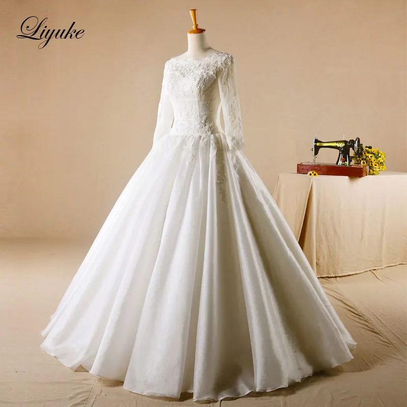 

Scalloped Neckline A-Line Wedding Dress None Train Beading Appliques Bride Dresses With Natural Waistline Floor-Length