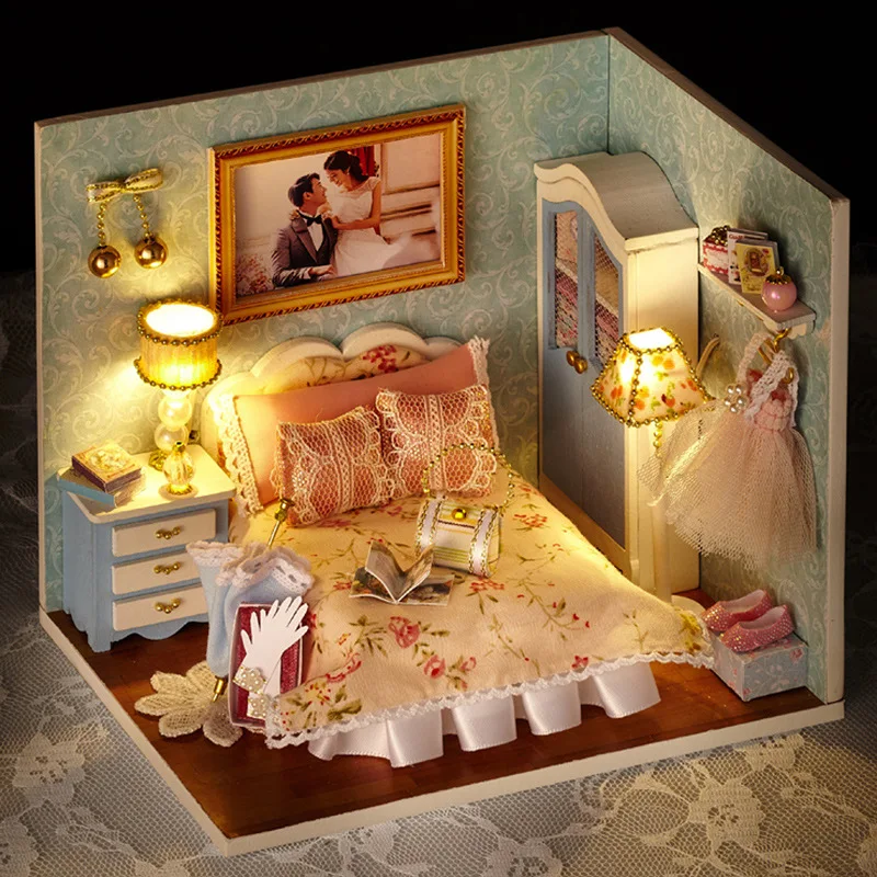 

original genuine 3d diy happiness series happy moment Master bedroom Closet wedding photo led dollhouse forest family gift