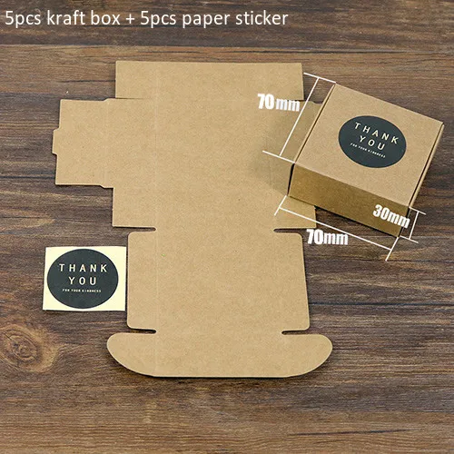 70x70x30mm kraft 5 наборов, мини-коробка из крафт-бумаги и искусственный цветок, сделай сам, Свадебная подарочная коробка, маленькое печенье, бумажная коробка, упаковка с бумажными наклейками - Цвет: 70x70x30mm kraft