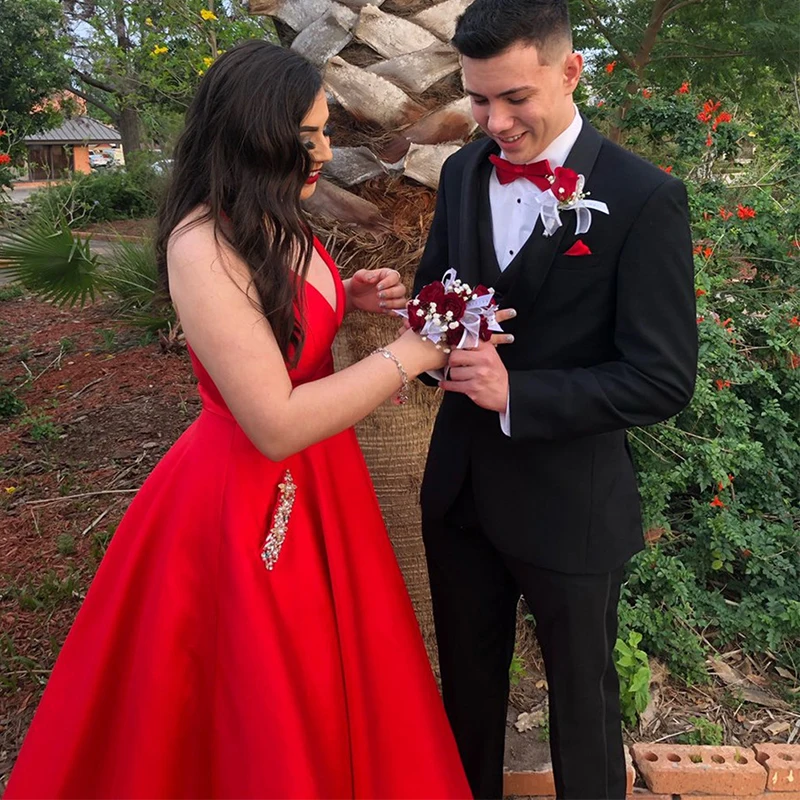 Сексуальное Красное Атласное платье А-силуэта для выпускного вечера с V-образным